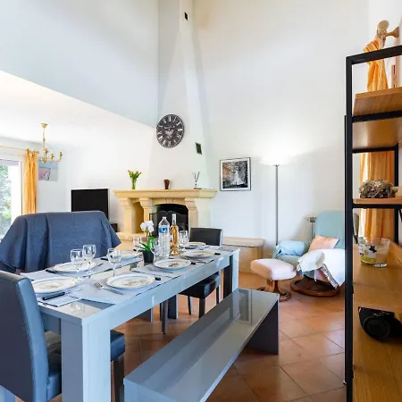 Les 4 B By Interhome Sainte-Maxime