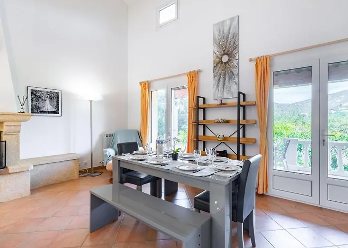 بيت للعطل Les 4 B By Interhome *